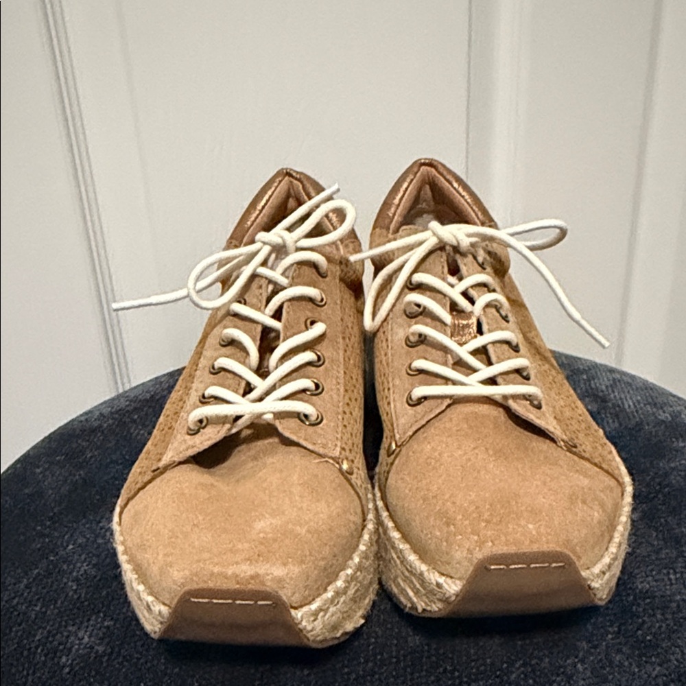 OTBT Meridian Espadrille Wedge Sneaker- Gold, Sz 8.5